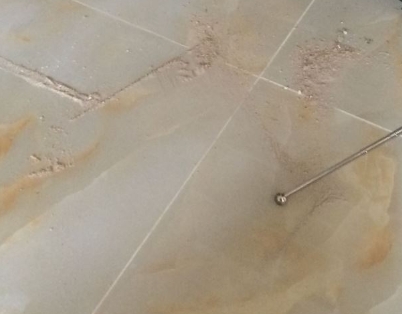 盘锦瓷砖空鼓维修公司分享粘合剂选择不当在瓷砖铺贴过程中可能导致以下问题